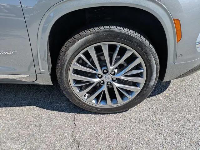 2026 Buick Enclave Avenir FWD
