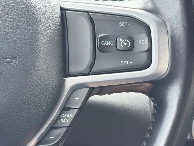 2021 Ram 1500 Big Horn Crew Cab 4x4 5'7" Box