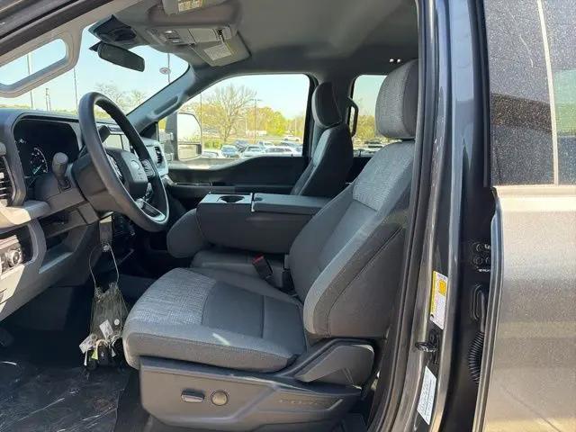 2026 Ford F-350 XLT