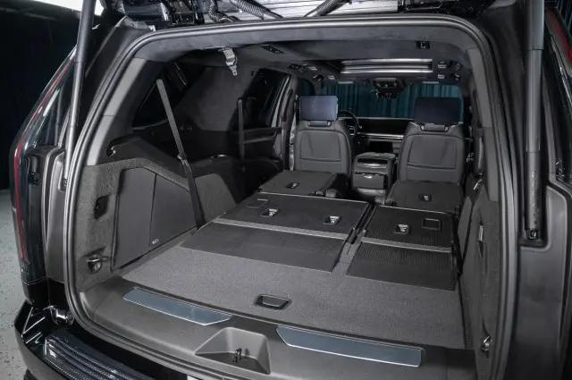 2026 Cadillac Escalade Platinum Sport