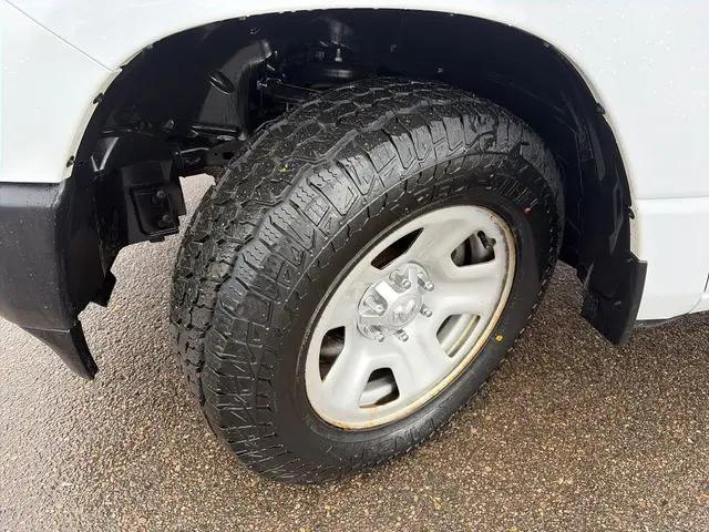 2022 Ram 1500 Tradesman Crew Cab 4x4 6'4" Box