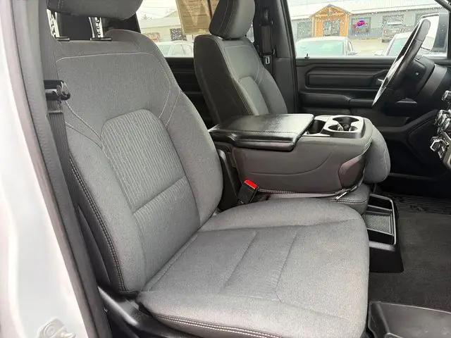 2022 Ram 1500 Tradesman Crew Cab 4x4 6'4" Box