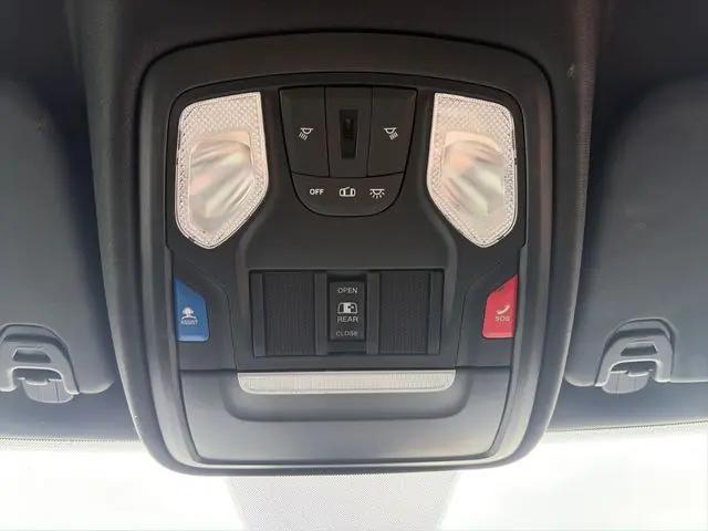 2022 Ram 1500 Tradesman Crew Cab 4x4 6'4" Box