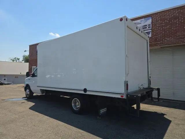 2024 Ford E-350 Cutaway Base