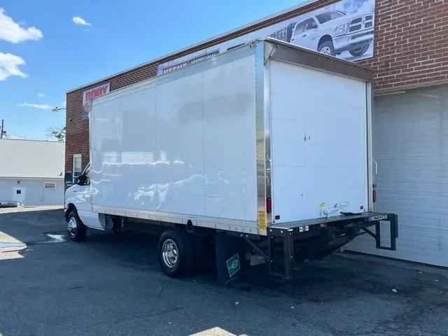 2024 Ford E-450 Cutaway Base
