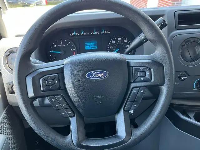 2024 Ford E-450 Cutaway Base
