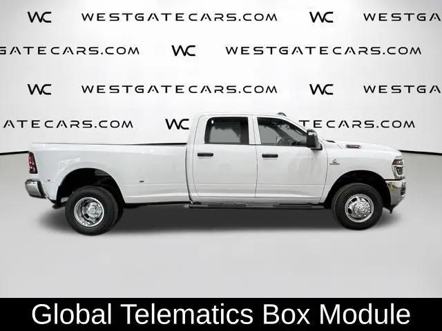 2026 Ram 3500 Tradesman Crew Cab 4x4 8 Box