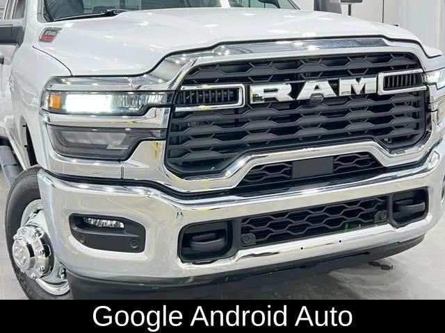 2026 Ram 3500 Tradesman Crew Cab 4x4 8 Box