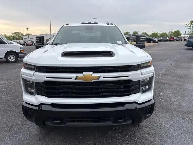 2026 Chevrolet Silverado 2500HD Double Cab, Standard Bed, Custom, 4WD