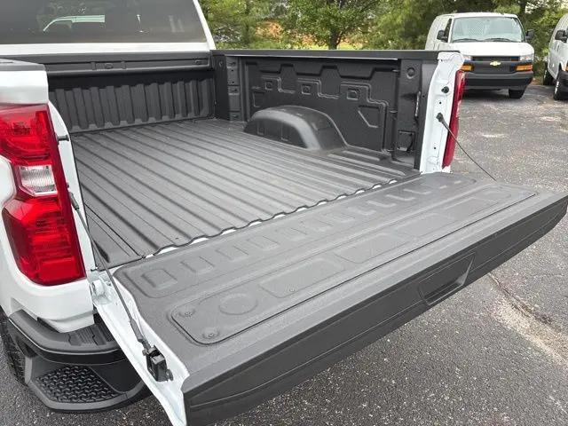 2026 Chevrolet Silverado 2500HD Double Cab, Standard Bed, Custom, 4WD