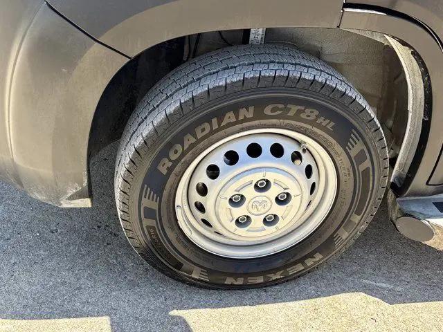 2025 Ram ProMaster 2500 Cargo Van Tradesman Low Roof 136" WB w/Pass Seat