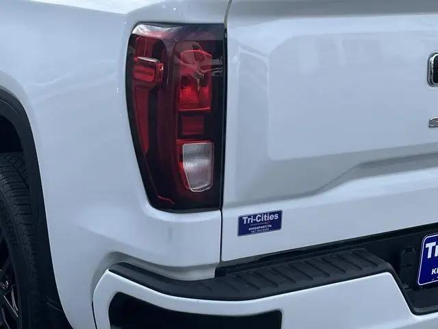 2021 GMC Sierra 1500 4WD Crew Cab Short Box Elevation