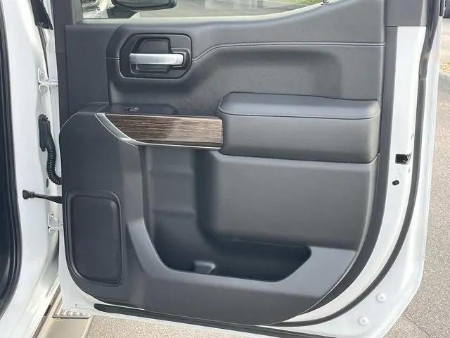 2021 GMC Sierra 1500 4WD Crew Cab Short Box Elevation