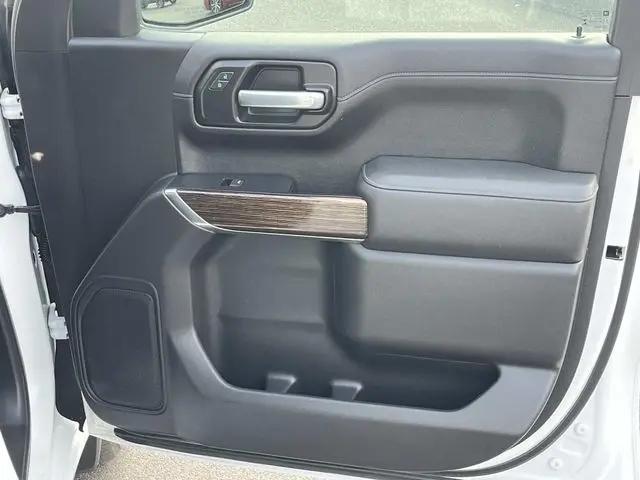 2021 GMC Sierra 1500 4WD Crew Cab Short Box Elevation