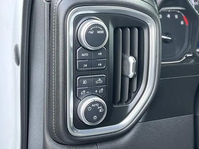 2021 GMC Sierra 1500 4WD Crew Cab Short Box Elevation