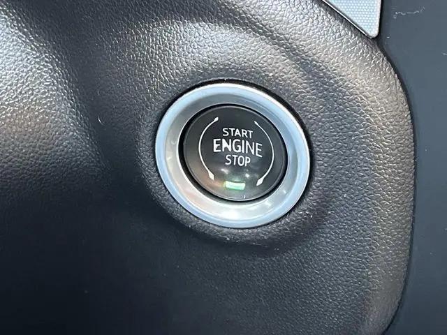 2021 GMC Sierra 1500 4WD Crew Cab Short Box Elevation