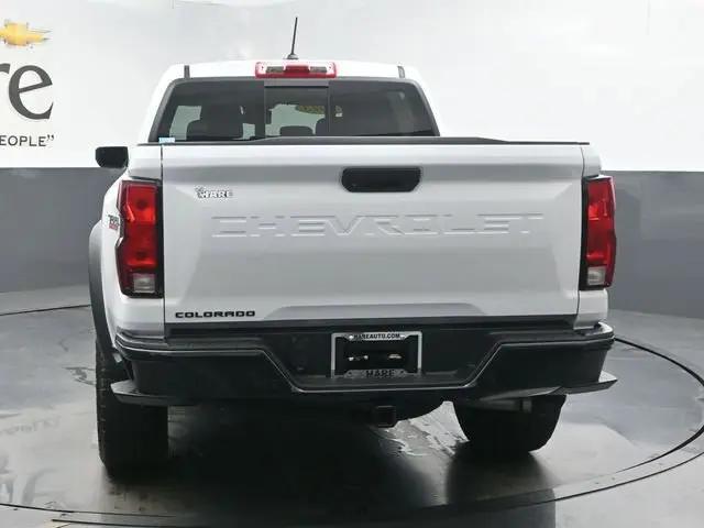 2023 Chevrolet Colorado 4WD Crew Cab Short Box Trail Boss
