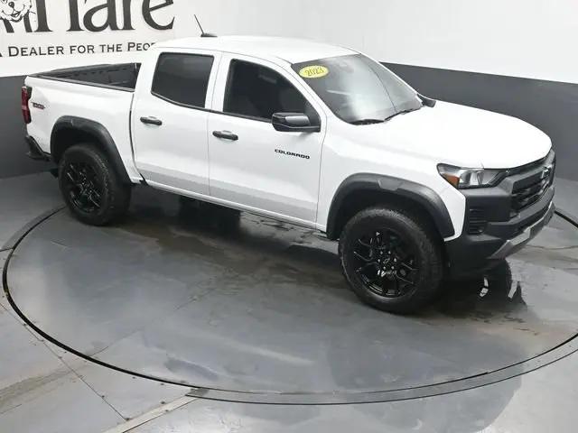 2023 Chevrolet Colorado 4WD Crew Cab Short Box Trail Boss