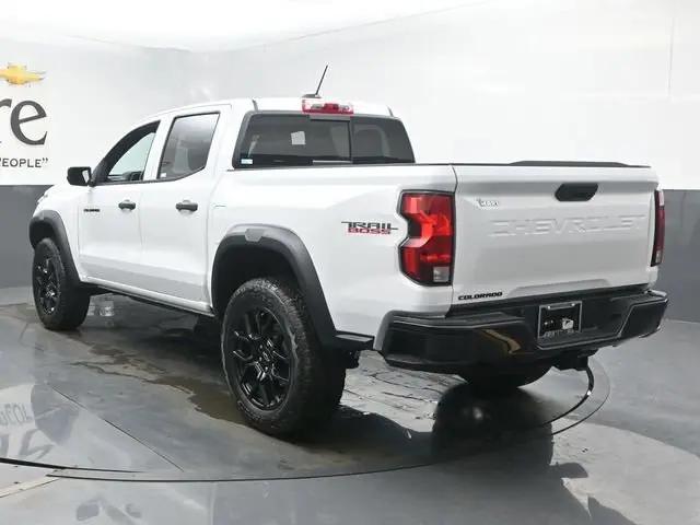 2023 Chevrolet Colorado 4WD Crew Cab Short Box Trail Boss