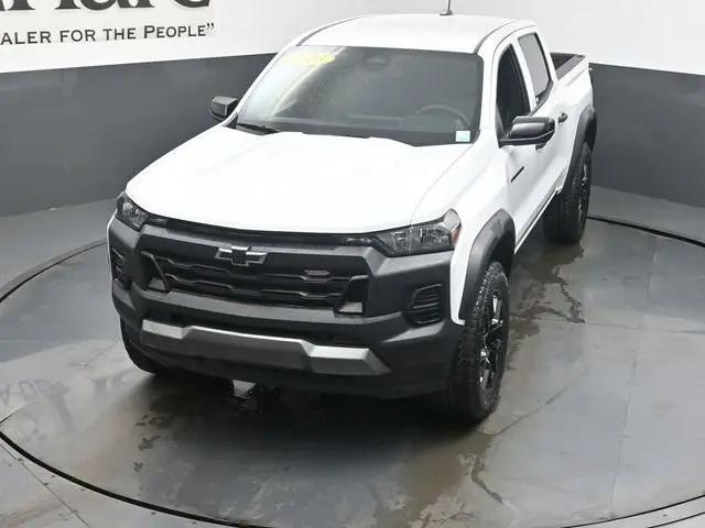 2023 Chevrolet Colorado 4WD Crew Cab Short Box Trail Boss