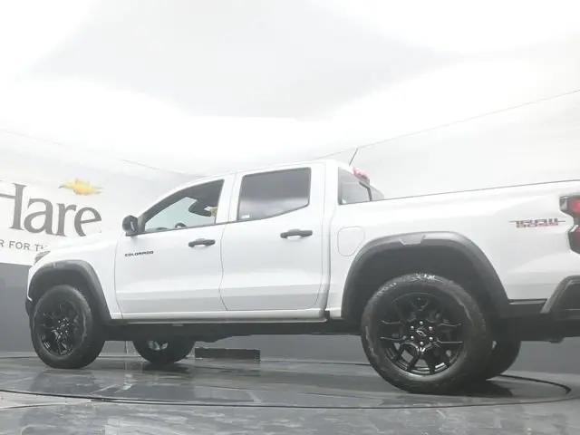 2023 Chevrolet Colorado 4WD Crew Cab Short Box Trail Boss