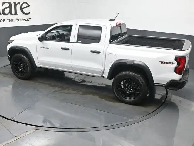 2023 Chevrolet Colorado 4WD Crew Cab Short Box Trail Boss