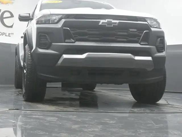 2023 Chevrolet Colorado 4WD Crew Cab Short Box Trail Boss