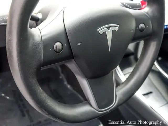 2019 Tesla Model 3 Standard Range Plus