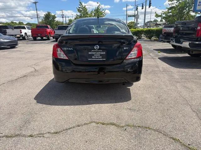 2019 Nissan Versa 1.6 SV