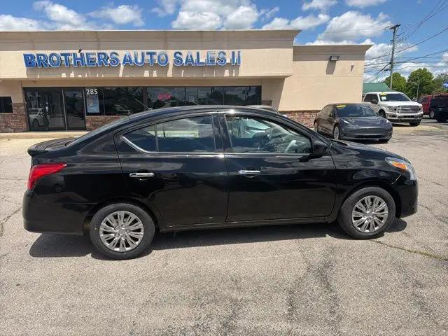 2019 Nissan Versa 1.6 SV