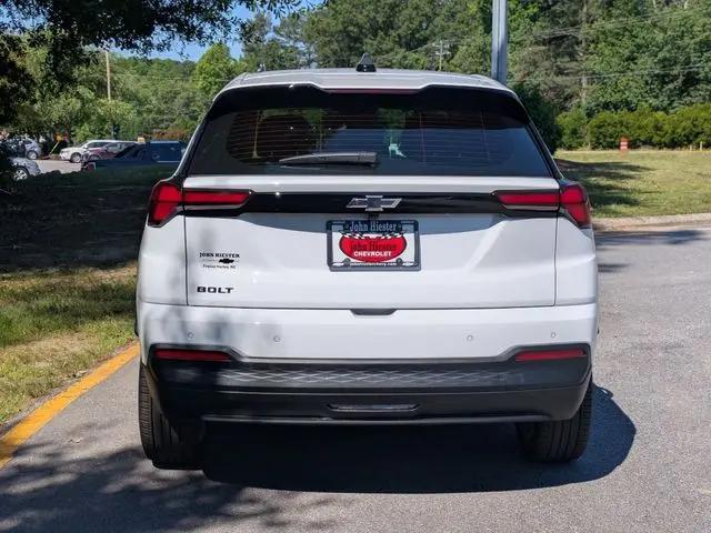 2027 Chevrolet Bolt LT FWD
