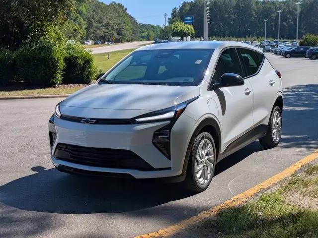 2027 Chevrolet Bolt LT FWD