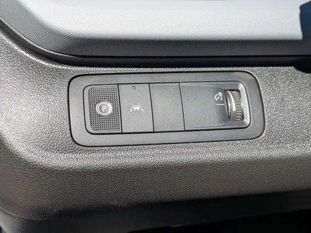 2027 Chevrolet Bolt LT FWD