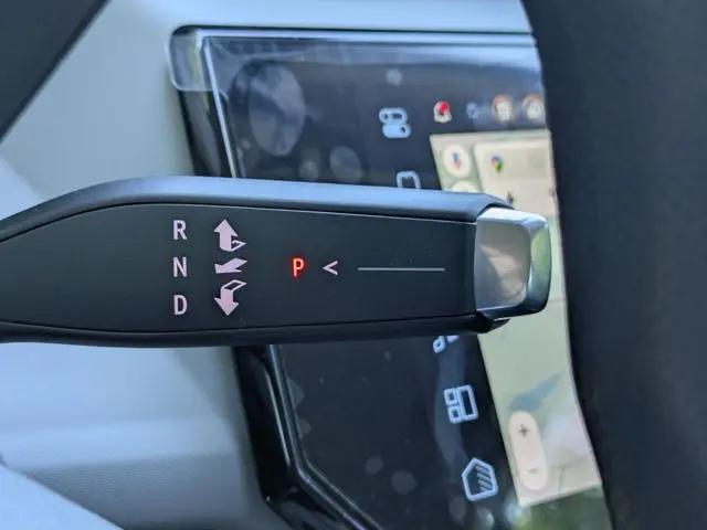 2027 Chevrolet Bolt LT FWD