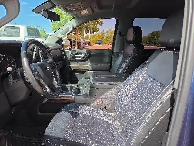 2020 Chevrolet Silverado 1500 2WD Crew Cab Short Bed RST