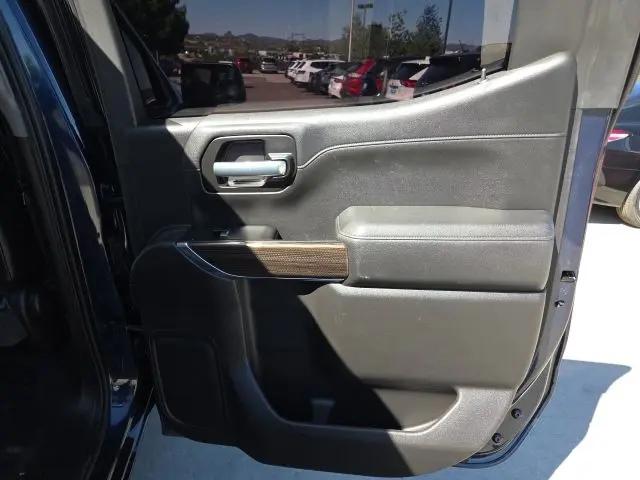 2020 Chevrolet Silverado 1500 2WD Crew Cab Short Bed RST