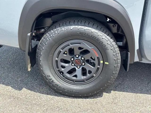 2026 Nissan Frontier Crew Cab PRO-X 4x2