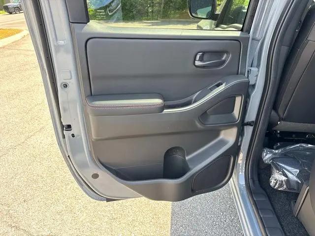 2026 Nissan Frontier Crew Cab PRO-X 4x2