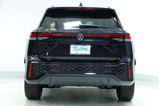 2026 Volkswagen Tiguan SE R-Line Black