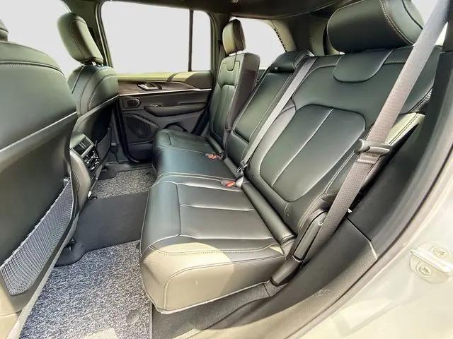 2026 Jeep Grand Cherokee 85th Anniversary Edition