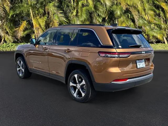 2026 Jeep Grand Cherokee Limited 4x2
