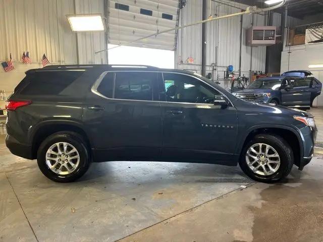 2020 Chevrolet Traverse AWD LT Cloth
