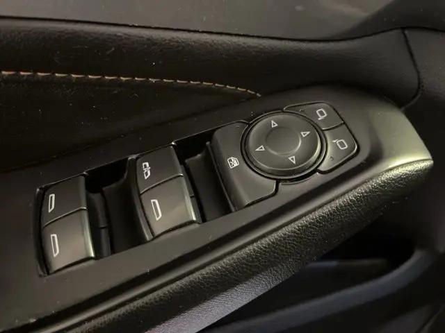 2020 Chevrolet Traverse AWD LT Cloth