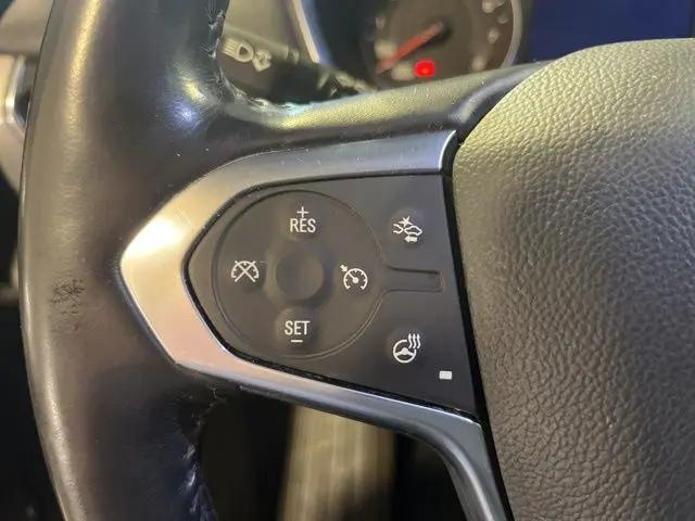 2020 Chevrolet Traverse AWD LT Cloth