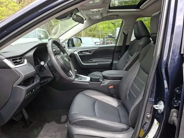 2024 Toyota RAV4 Hybrid XLE Premium