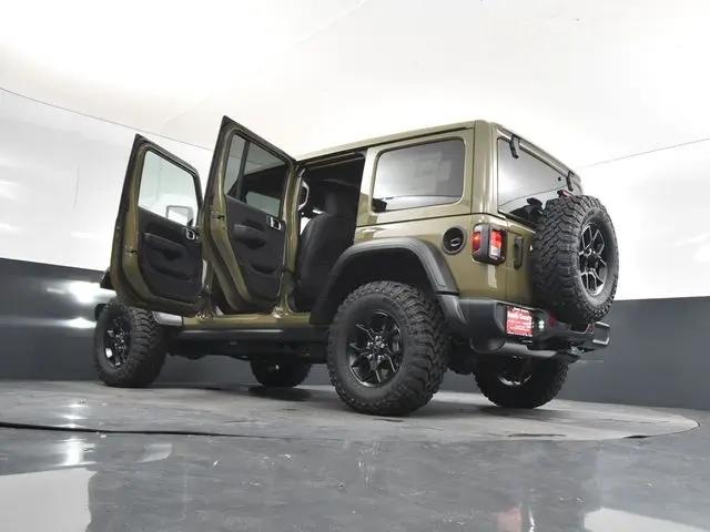 2025 Jeep Wrangler 4-Door Willys 4x4