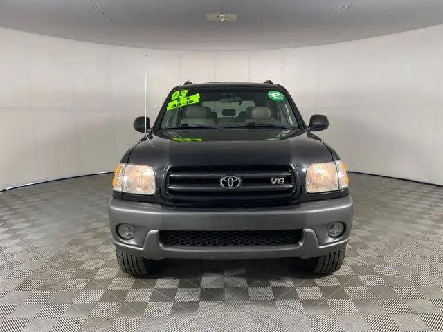 2003 Toyota Sequoia SR5 V8