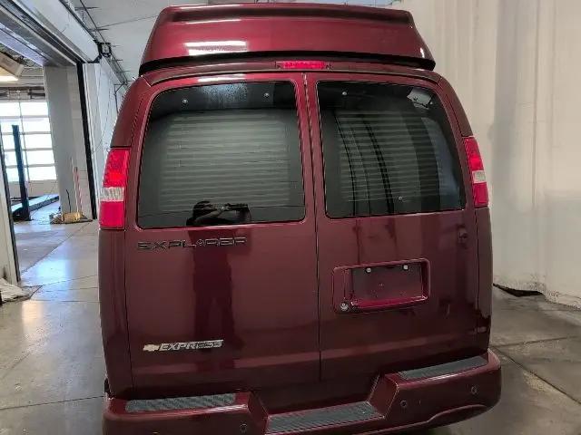 2021 Chevrolet Express Passenger RWD 2500 Regular Wheelbase LS