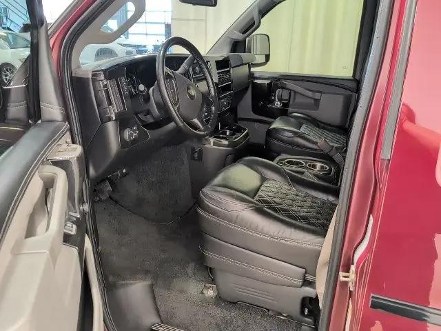 2021 Chevrolet Express Passenger RWD 2500 Regular Wheelbase LS