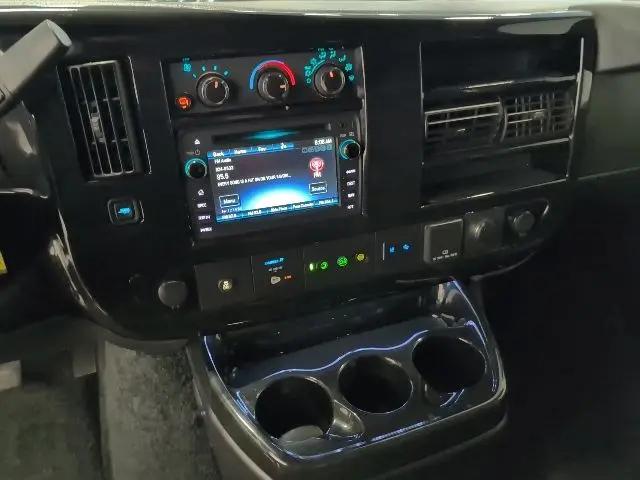 2021 Chevrolet Express Passenger RWD 2500 Regular Wheelbase LS